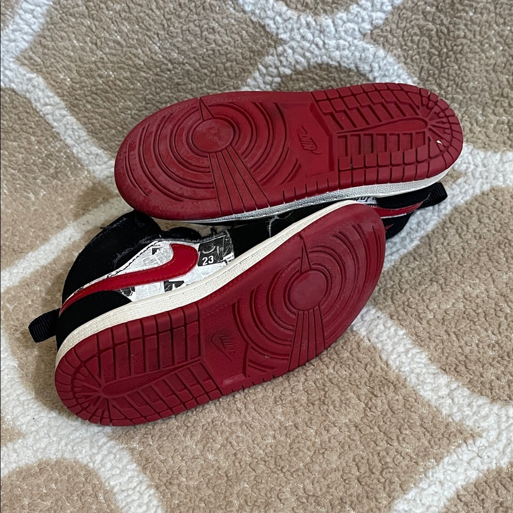 Jordan Toddler Sneaks - Picture 7 of 7
